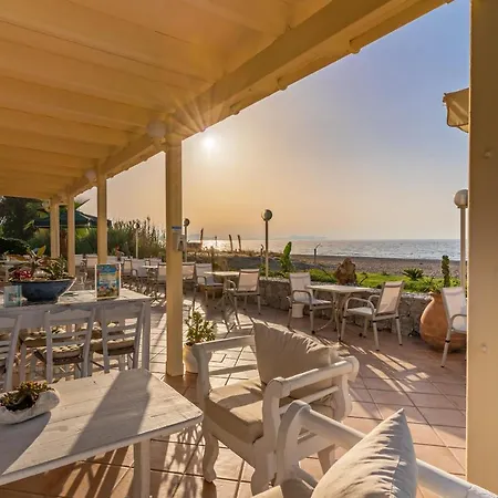 Kathrin Hotel Adelianos Kampos