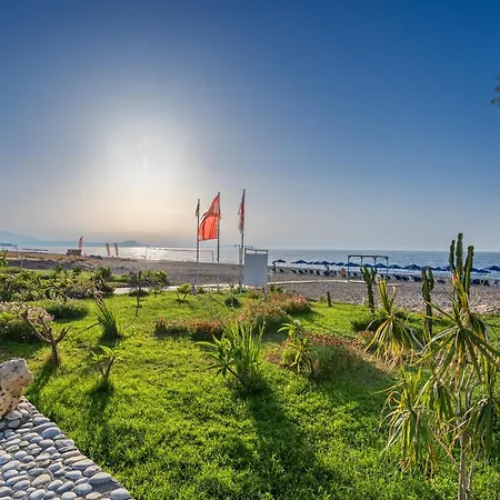 Kathrin Hotel Adelianos Kampos